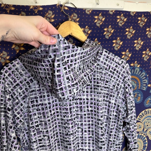 🦋5/20$🦋 Far West athletic sweater - Picture 7 of 10